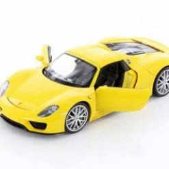 Porsche 918 Spyder Hardtop, Yellow - Welly 24055HC/4D - 1/24 Scale Diecast Model Toy Car