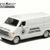 1976 Dodge B-100 Van Animal Control, White - Greenlight 29782/48 - 1/64 Scale Diecast Model Toy Car