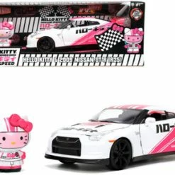 2009 Nissan GT-R (R35) #01 W/ Hello Kitty Figure, White - Jada Toys 33724 - 1/24 Scale Diecast Car