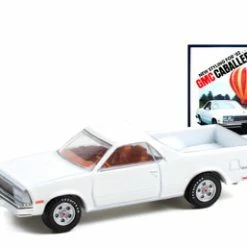 1982 GMC Caballero, White - Greenlight 39090F/48 - 1/64 Scale Diecast Model Toy Car
