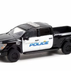 Greenlight 2018 Nissan Titan XD Pro-4X Pickup"Oceanside Police" 42970E/48 1/64 Scale Diecast Model Toy Car