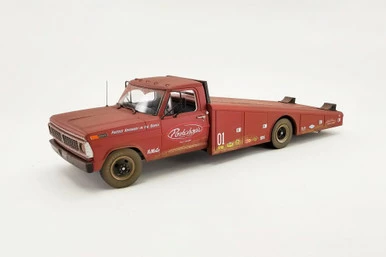1970 Ford F-350 Ramp Truck (Rusted), Porkchop's Chop Shop - Acme A1801416 - 1/18 Scale Diecast Car 3 1970 Ford F-350 Ramp Truck (Rusted), Porkchop's Chop Shop - Acme A1801416 - 1/18 Scale Diecast Car