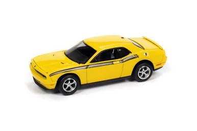 2010 Dodge Challenger, Detonator Yellow - Johnny Lightning JLSP147/24A - 1/64 Scale Diecast Car 3 2010 Dodge Challenger, Detonator Yellow - Johnny Lightning JLSP147/24A - 1/64 Scale Diecast Car